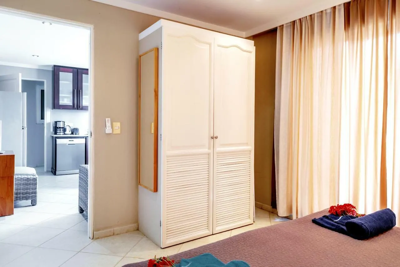 Ocean View Apartment Flounder At Den Laman Kralendijk